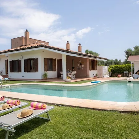 Villa Ellea San Michele Salentino