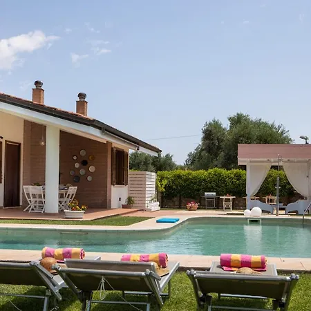 Villa Ellea *